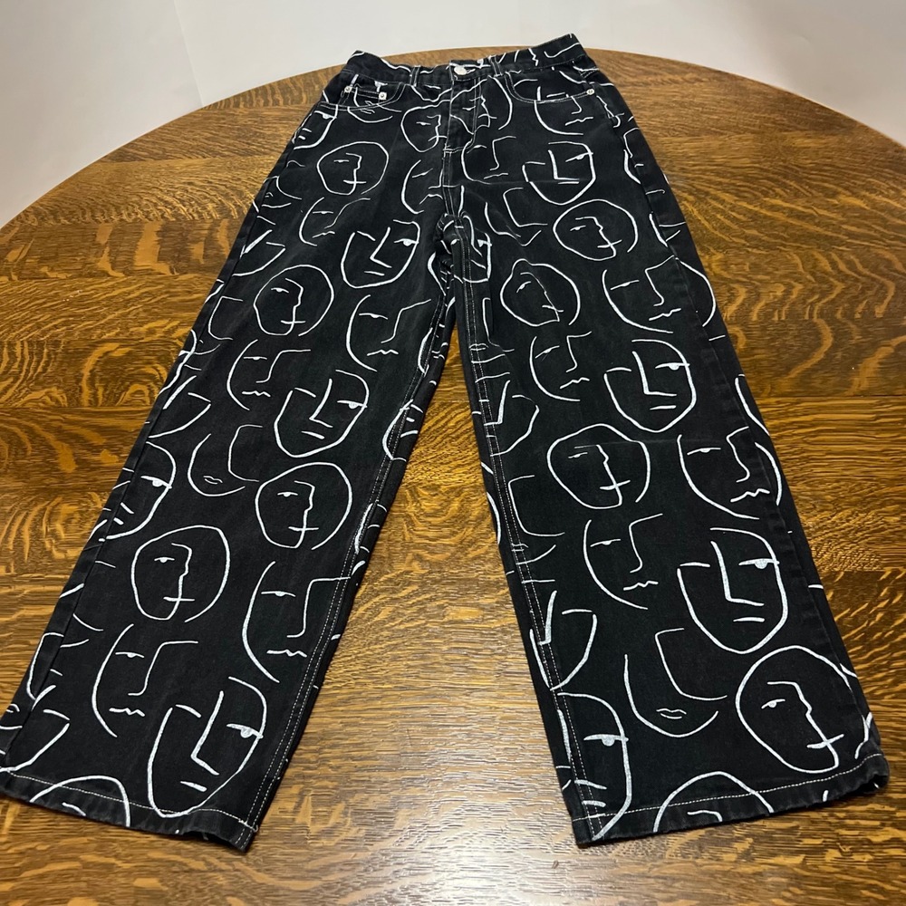 Shekou Jeans Women Small Black White Face Print Straight Leg Denim Pants Artsy